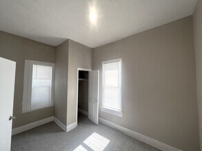 1942 S 16th St in Omaha, NE - Building Photo - Building Photo