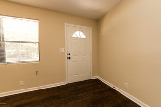 3248 Shetland Rd W in Jacksonville, FL - Building Photo - Building Photo