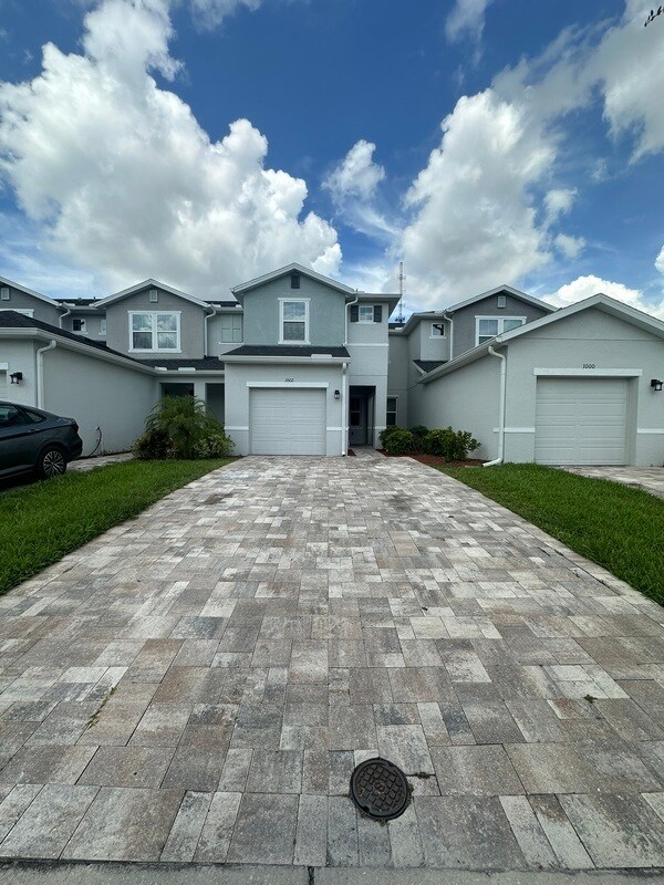 property at 1002 La Mirada Ct