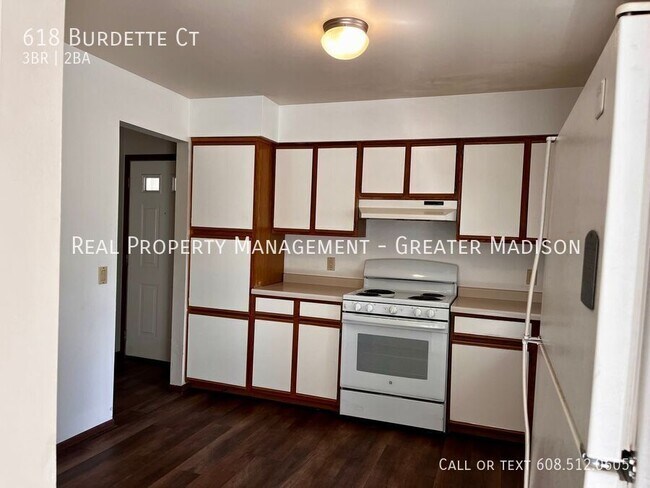 618 Burdette Ct in Madison, WI - Foto de edificio - Building Photo