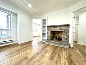 368 Broadway St in Tillsonburg, ON - Building Photo - Building Photo