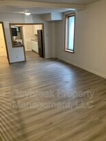 1005 12th St N in Fargo, ND - Building Photo