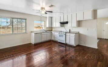 8233 Montara Ave in Rancho Cucamonga, CA - Building Photo - Building Photo