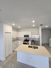 1193 NW 1st Ter in Florida City, FL - Building Photo - Building Photo