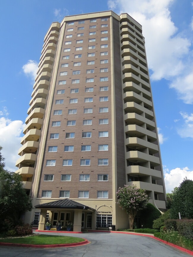 property at 1501 Clairmont Rd