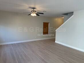 7042 W Mercer Ln in Peoria, AZ - Building Photo - Building Photo