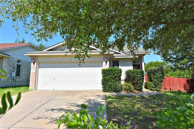 2813 Greenlee Dr