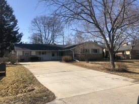8445 N Greenvale Rd in Bayside, WI - Building Photo