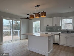 44 Cedar Beach Rd in Milford, DE - Building Photo - Building Photo