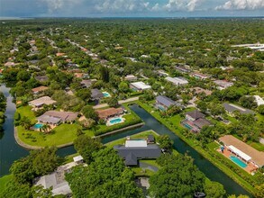 7000 SW 125th St in Miami, FL - Building Photo - Building Photo