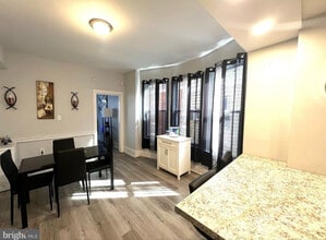 2150 Green St in Harrisburg, PA - Building Photo - Building Photo