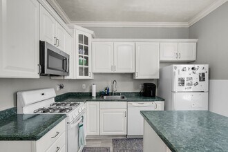 4429 Howley St in Pittsburgh, PA - Building Photo - Building Photo