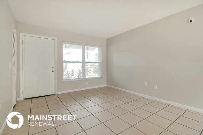 2495 E Sherwood Cir in Cocoa, FL - Building Photo - Building Photo