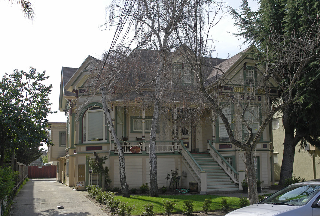 2242 San Jose Ave in Alameda, CA - Foto de edificio