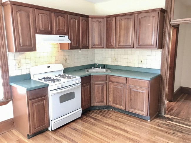 336 Centre St, Unit #2