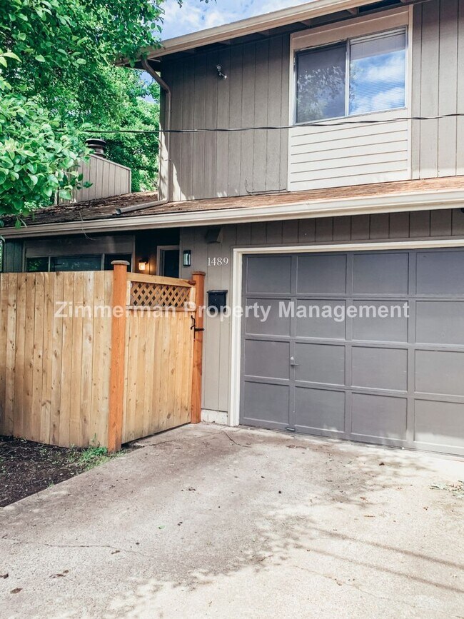 property at 1485-1489 W 5th Alley