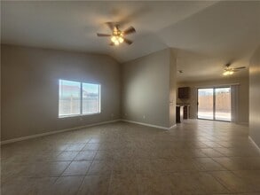 1529 Taylor Rd in Bullhead City, AZ - Building Photo - Building Photo