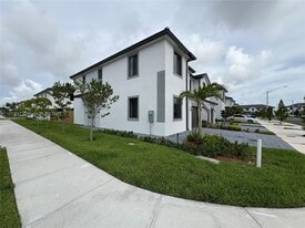 34530 SW 190th Ave in Homestead, FL - Building Photo