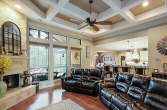 148 Legacy View in La Vernia, TX - Building Photo - Building Photo