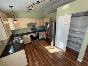 4000 Dove Ln in Evans, CO - Building Photo - Building Photo