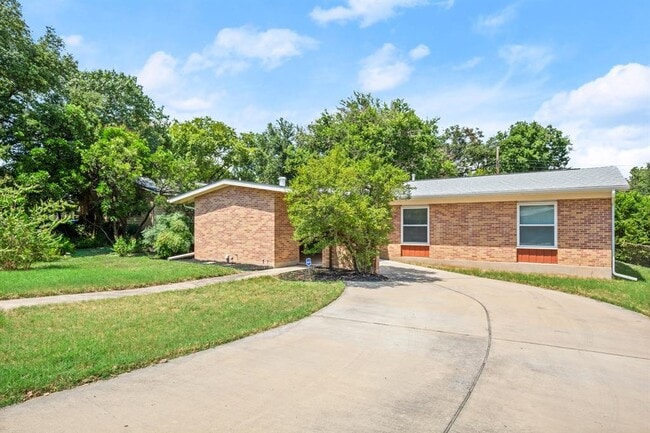 property at 1400 Briarcliff Blvd