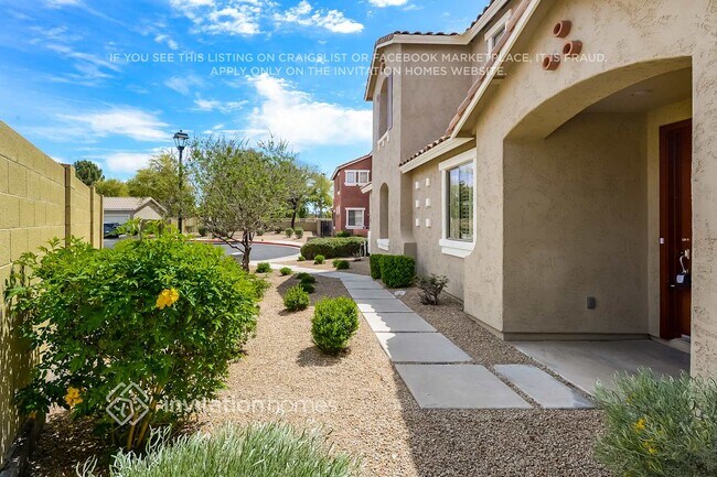 1006 S Colonial Ct in Gilbert, AZ - Building Photo - Building Photo