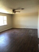 1308 5th St in Shallowater, TX - Building Photo - Building Photo