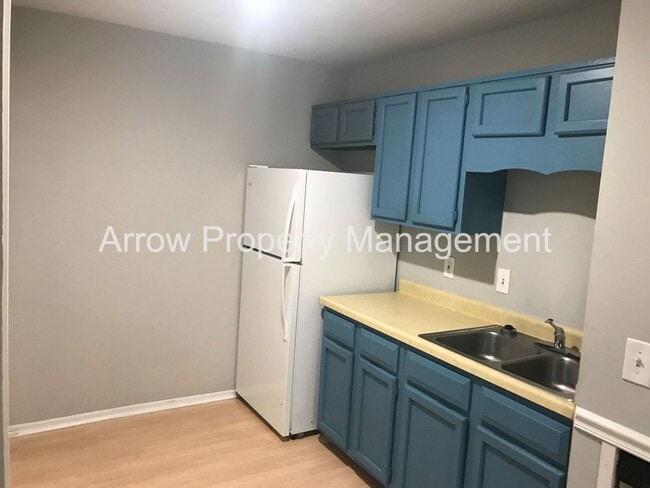 123 Five Oaks Dr in Nashville, TN - Building Photo - Building Photo