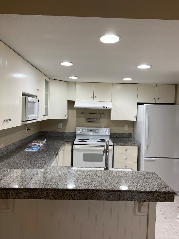 property at 9470 Redmond - Woodinville Rd NE