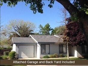 Gates Villas in Fresno, CA - Foto de edificio - Building Photo