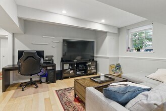 240 Brattle St in Cambridge, MA - Building Photo - Building Photo