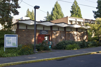 Weber, Elizabeth and Mary Neils Halls in Portland, OR - Building Photo - Building Photo