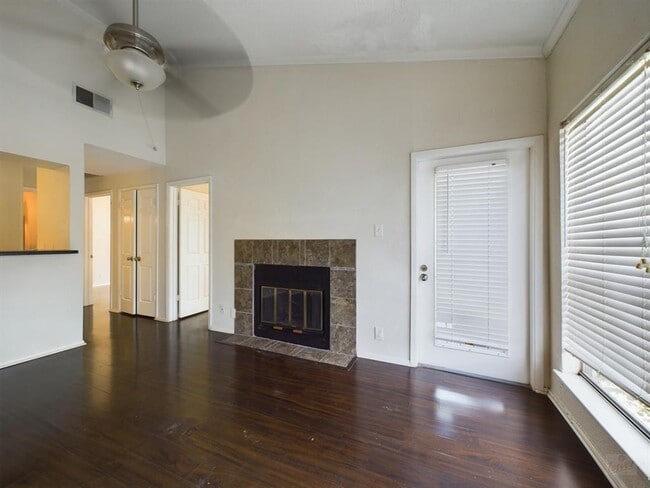 807 W 25th St in Austin, TX - Building Photo - Building Photo
