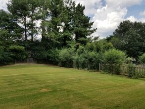 10580 Stonepoint Pl in Duluth, GA - Building Photo - Building Photo