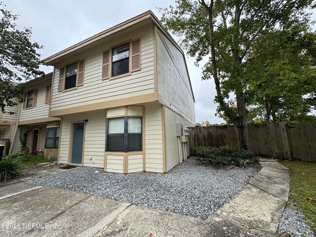 9329 Genna Trace Trail in Jacksonville, FL - Building Photo - Building Photo