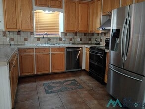 2830 Santa Clara St SE in Deming, NM - Building Photo - Building Photo