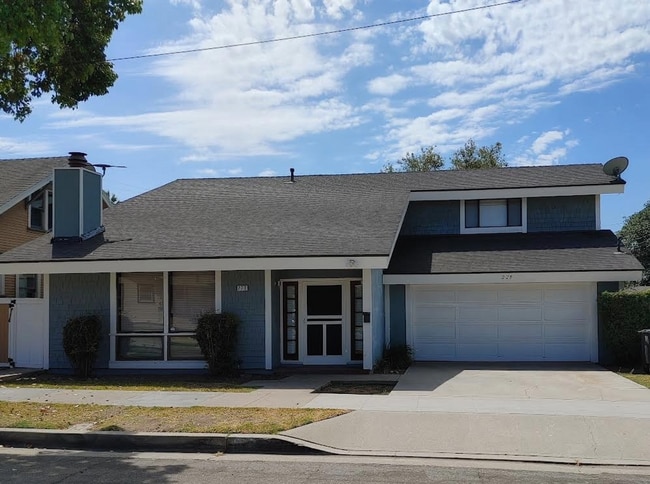 404 S Grand St in Orange, CA - Building Photo - Building Photo