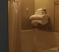 316 E Flaming Gorge Way in Green River, WY - Foto de edificio - Building Photo