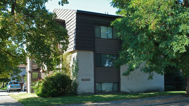 950 E Nora Ave in Spokane, WA - Building Photo - Building Photo