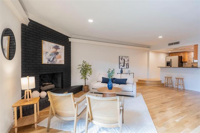 property at 6029 E University Blvd