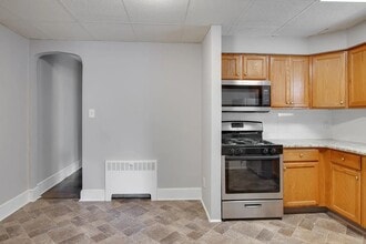 The Oaks Apartments in Ridley Park, PA - Foto de edificio - Building Photo