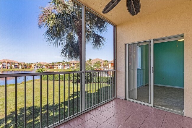 6490 Aragon Way in Ft. Myers, FL - Building Photo - Building Photo