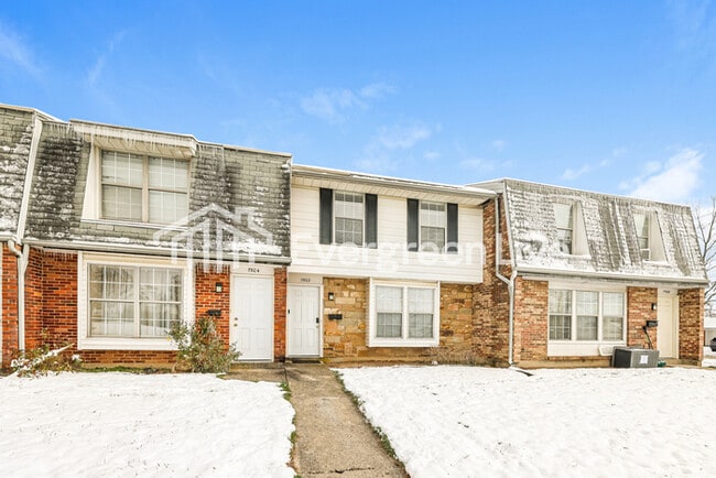 7502 Mt Whitney in Huber Heights, OH - Building Photo - Building Photo