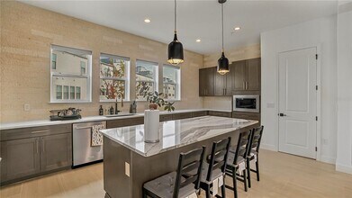 2398 Addalia Aly in Orlando, FL - Building Photo - Building Photo