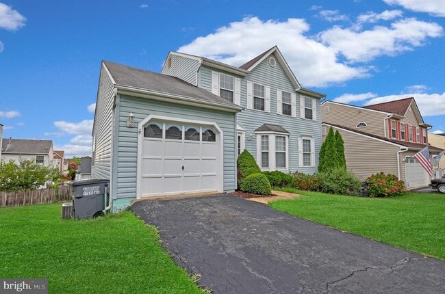 property at 16 Varone Dr