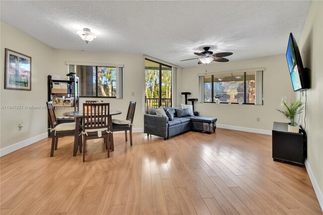 property at 15499 N Miami Lakeway