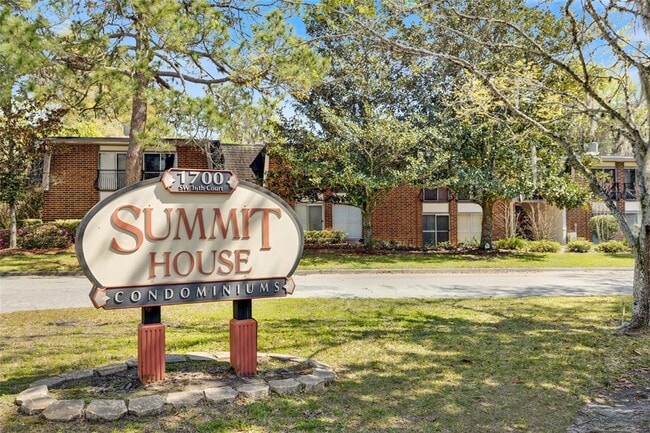 property at 1700 SW 16th Ct