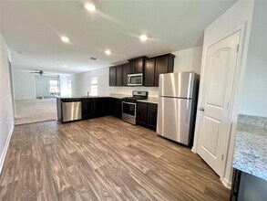 4130 Trail de Paris in New Braunfels, TX - Building Photo - Building Photo