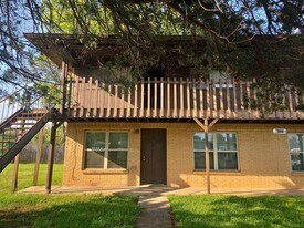 3527 Elmira Dr in Longview, TX - Building Photo