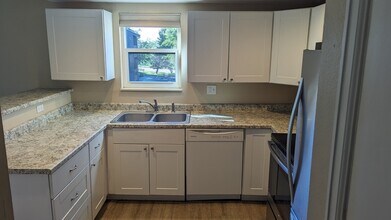 1025 Moorings Dr in Colorado Springs, CO - Building Photo - Building Photo